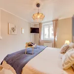 Movie Prestige - Elegant - Moderne - Netflix Avec Videoprojecteur - Stationnement Facile *